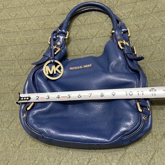 MICHAEL KORS navy pebble leather bag purse - Picture 12 of 13